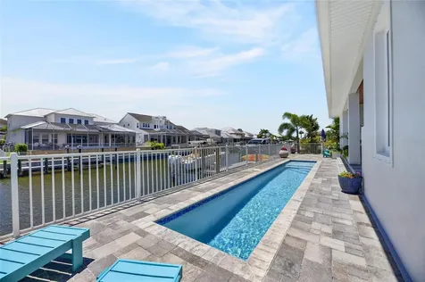 5704 Tybee Island Drive Apollo Beach FL 33572