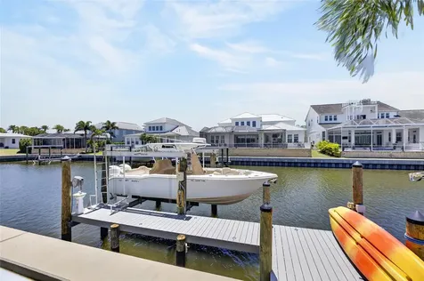 5704 Tybee Island Drive Apollo Beach FL 33572