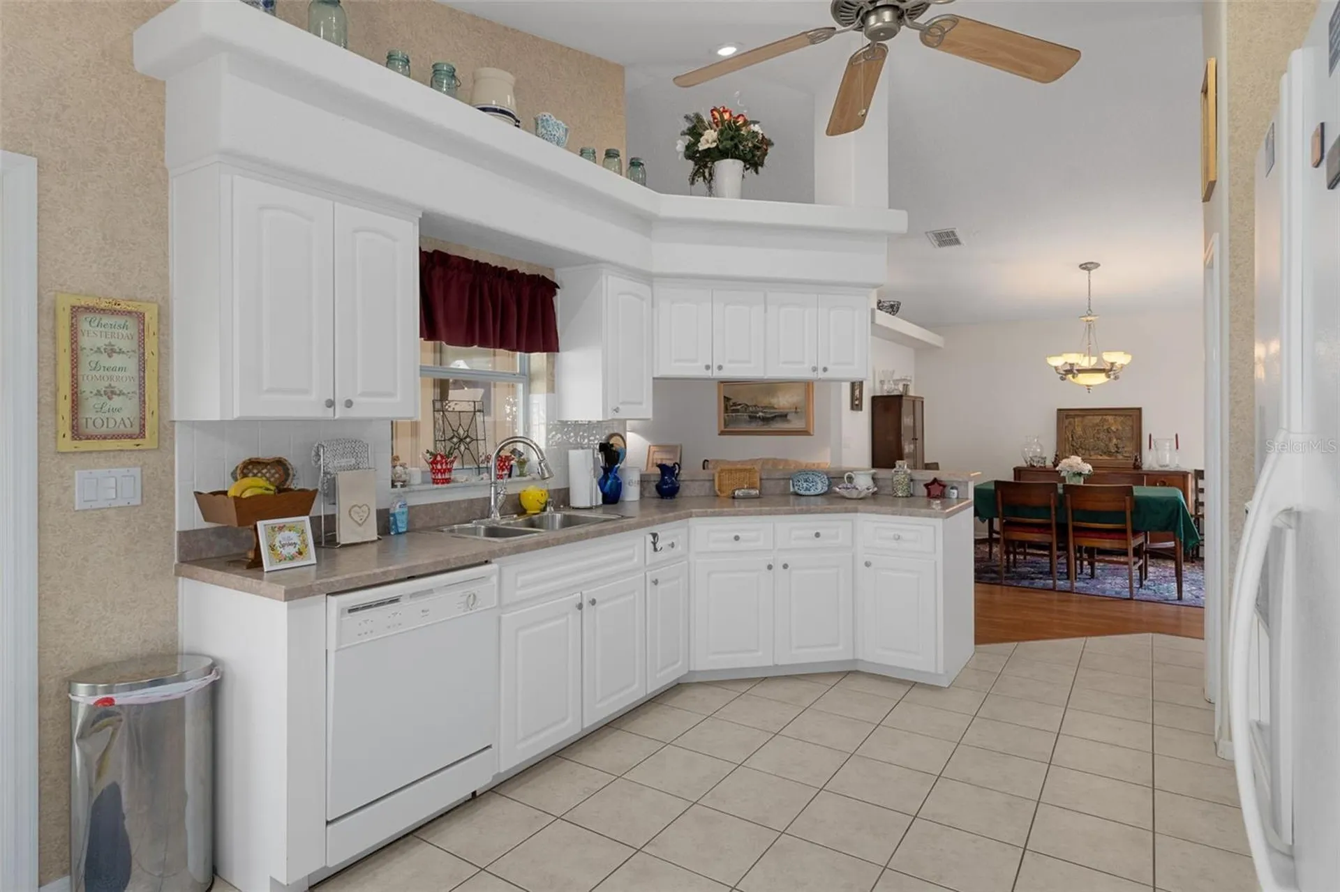 382 Royal Palm Way Spring Hill FL 34608