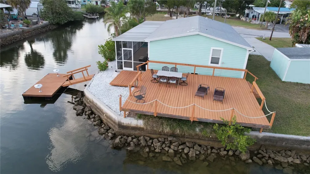 6724 Gull Lane Hudson FL 34667