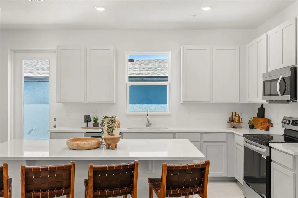 636 Emerald Grove Drive Apopka FL 32703