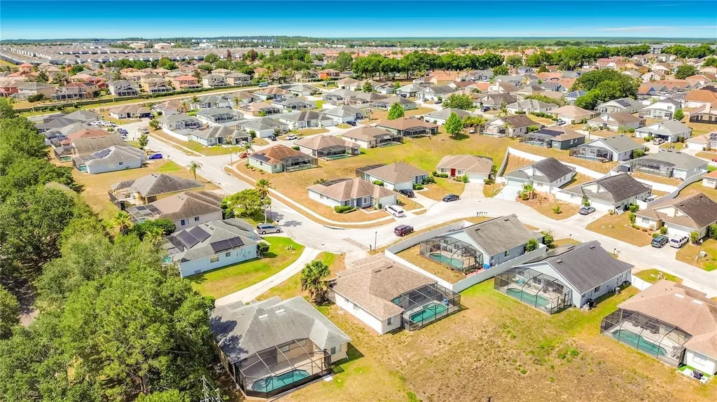 336 Hillcrest Drive Davenport FL 33897