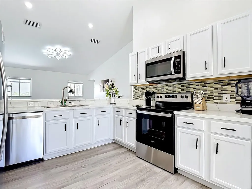 336 Hillcrest Drive Davenport FL 33897