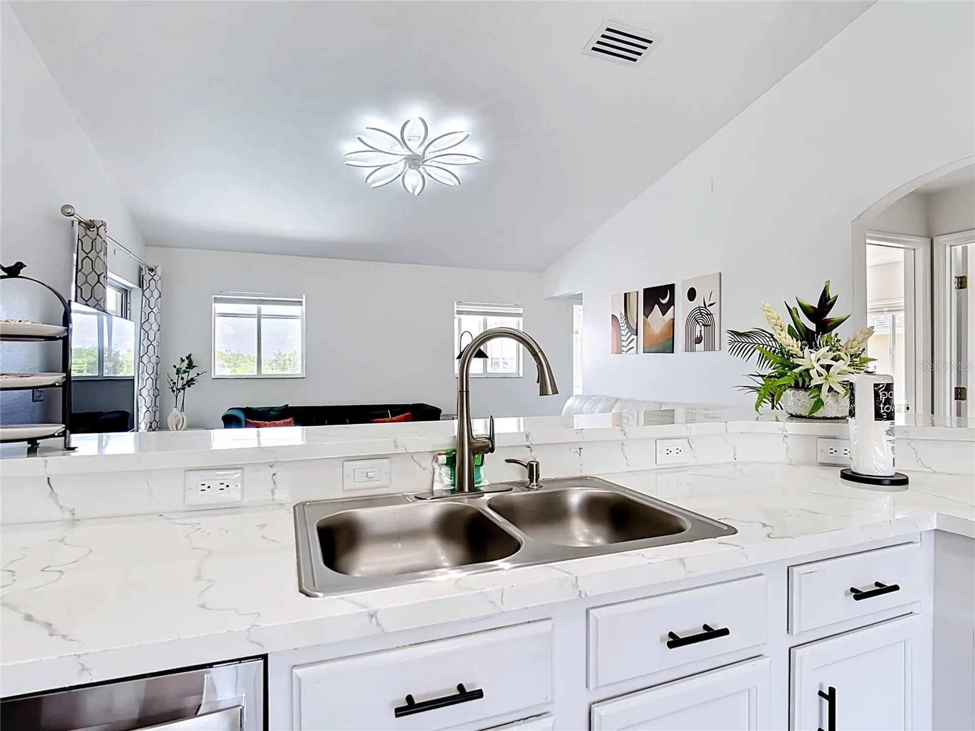 336 Hillcrest Drive Davenport FL 33897
