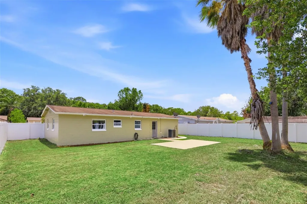 5465 Lescot Lane Orlando FL 32811