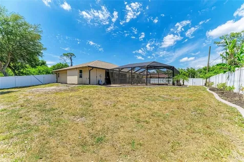 1050 Northview Street Port Charlotte FL 33952