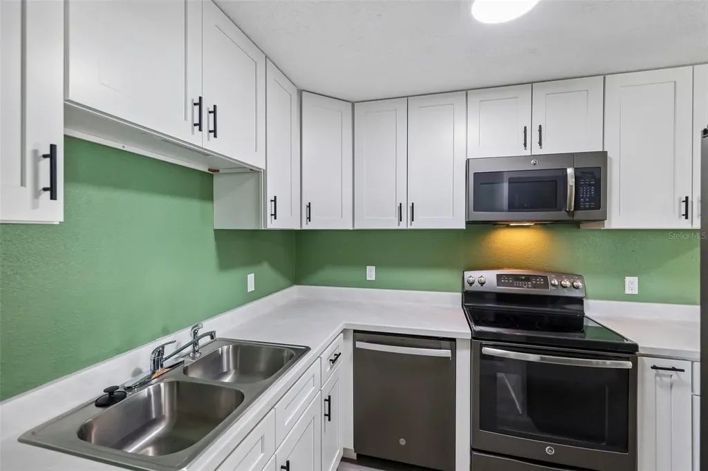 668 Barbuda Way Altamonte Springs FL 32714