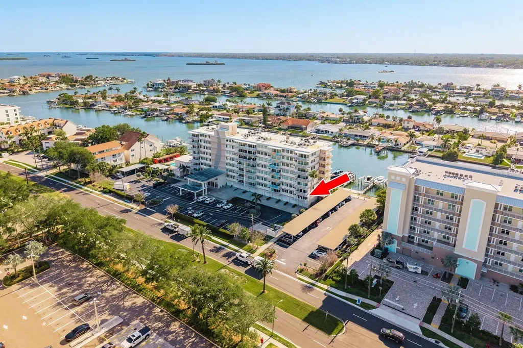 223 Island Way Clearwater Beach FL 33767