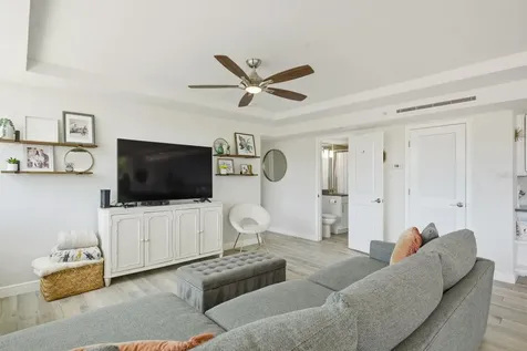 223 Island Way Clearwater Beach FL 33767