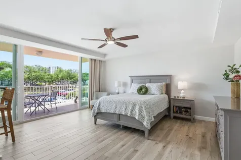 223 Island Way Clearwater Beach FL 33767