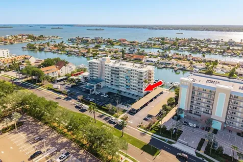 223 Island Way Clearwater Beach FL 33767