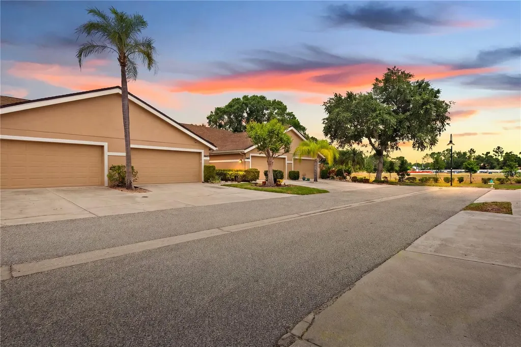 5647 Monte Rosso Road Sarasota FL 34243