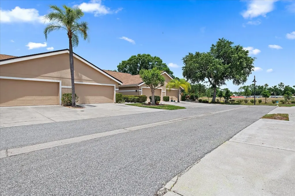 5647 Monte Rosso Road Sarasota FL 34243
