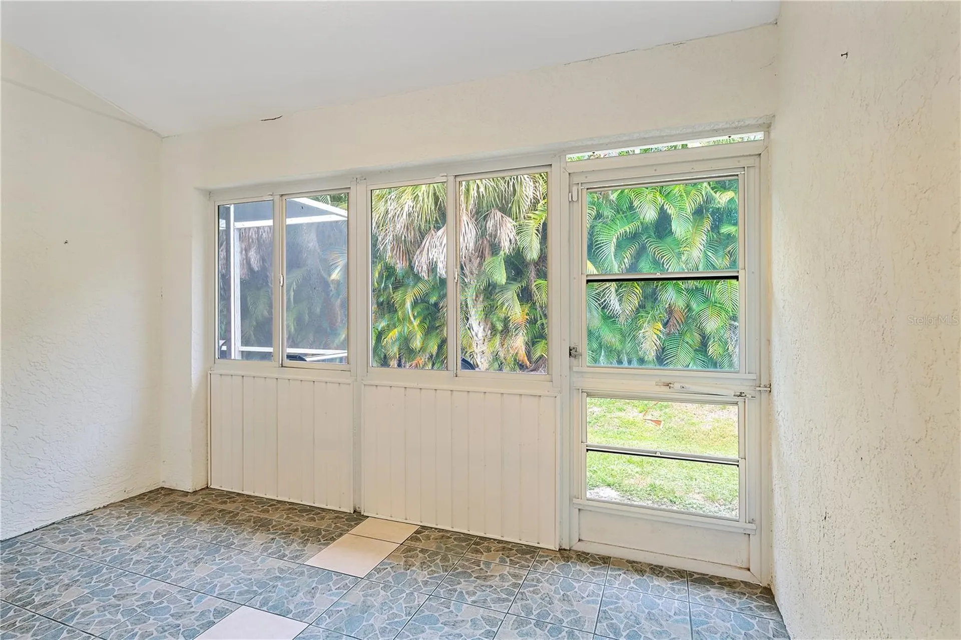 5647 Monte Rosso Road Sarasota FL 34243