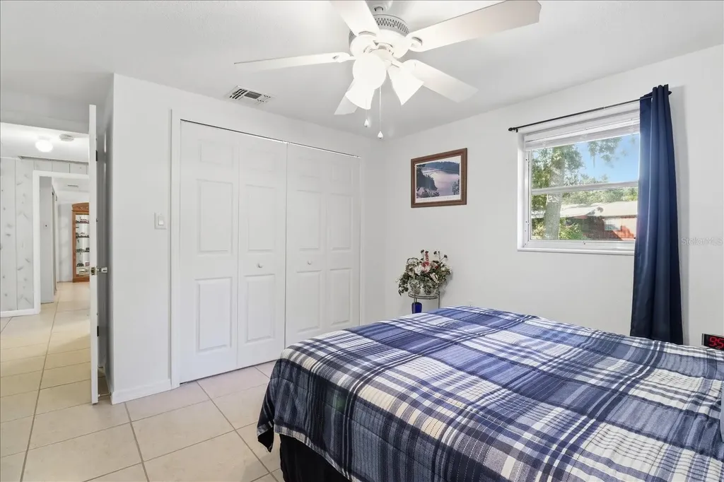 11641 E Salmon Drive Floral City FL 34436