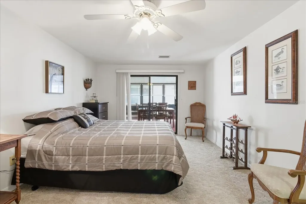 11641 E Salmon Drive Floral City FL 34436