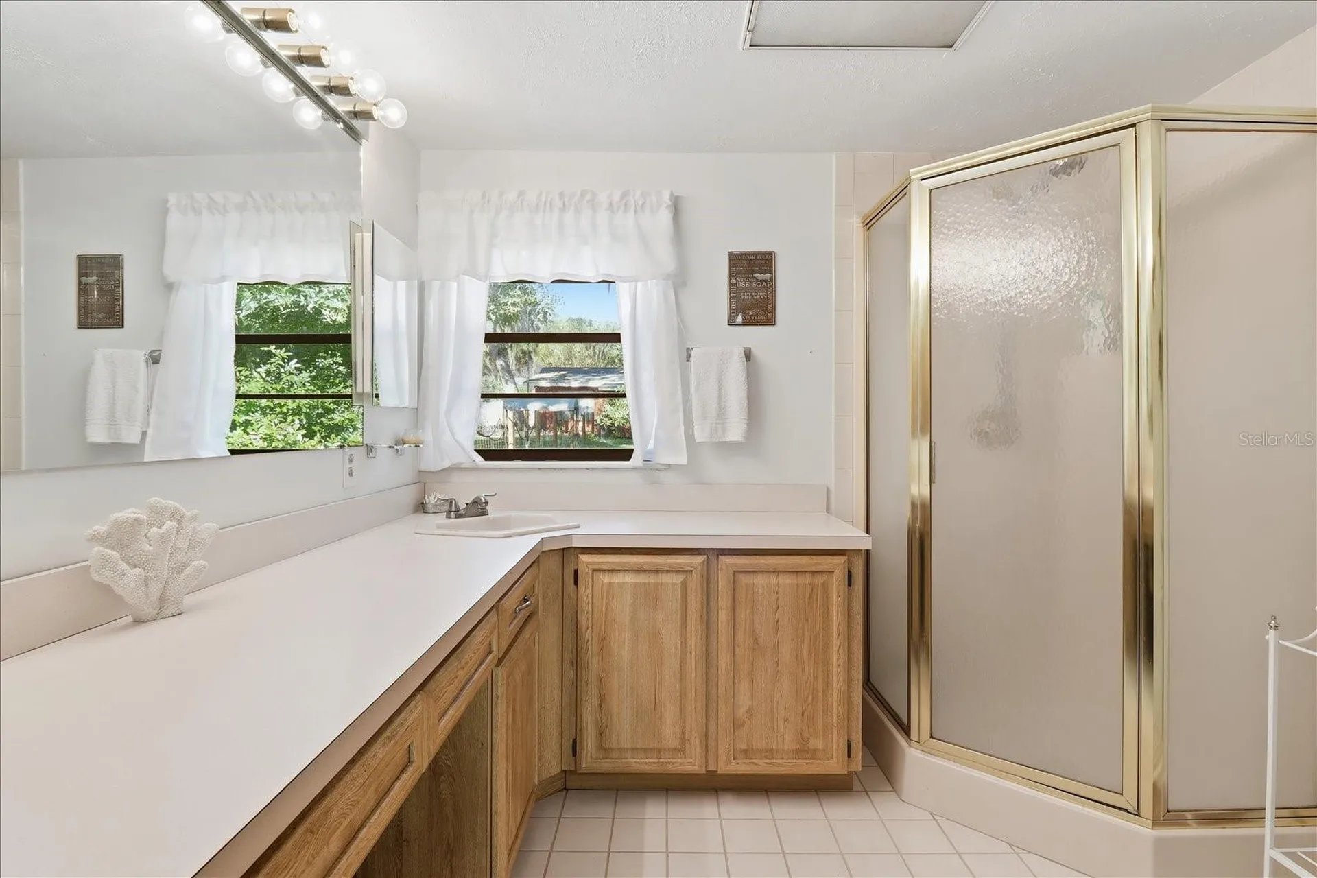 11641 E Salmon Drive Floral City FL 34436