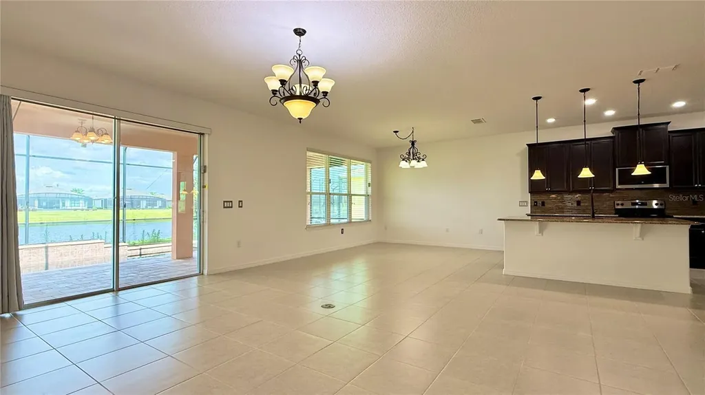 356 Bella Cortina Drive Kissimmee FL 34759