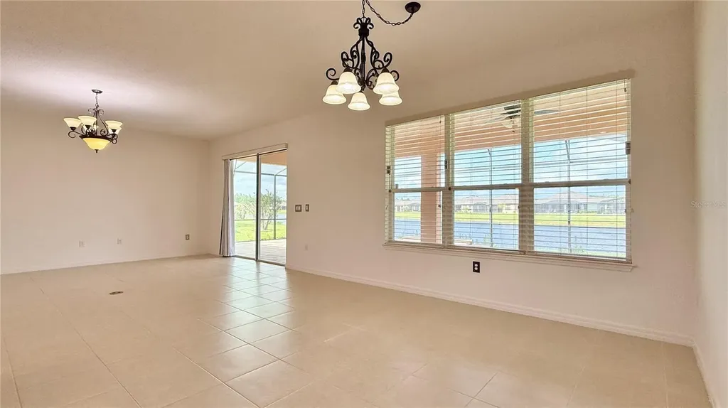 356 Bella Cortina Drive Kissimmee FL 34759