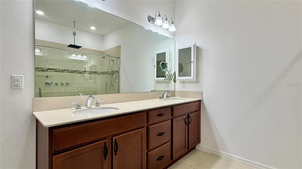 356 Bella Cortina Drive Kissimmee FL 34759