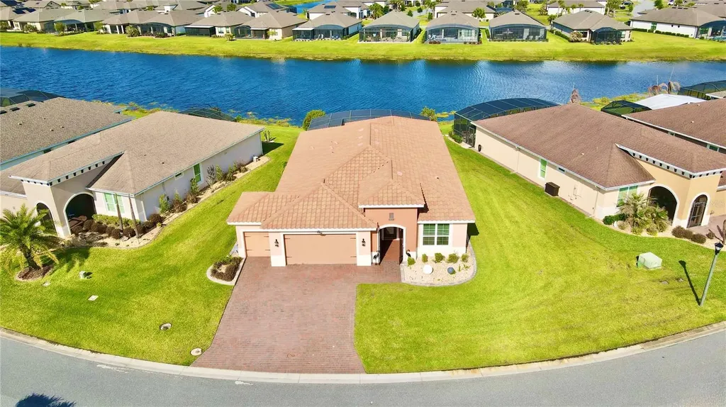 356 Bella Cortina Drive Kissimmee FL 34759