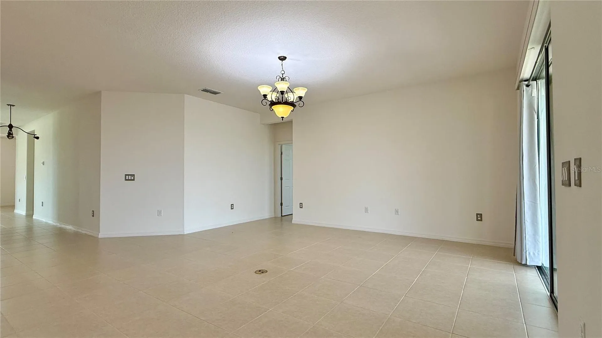 356 Bella Cortina Drive Kissimmee FL 34759