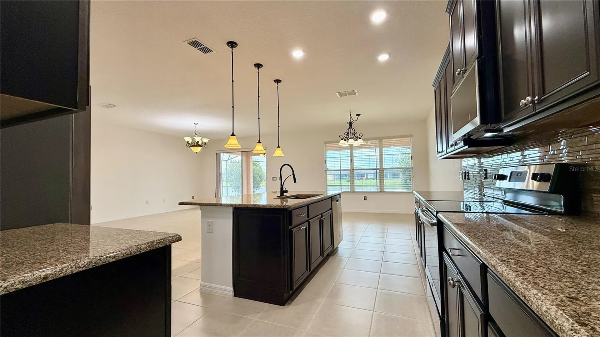 356 Bella Cortina Drive Kissimmee FL 34759