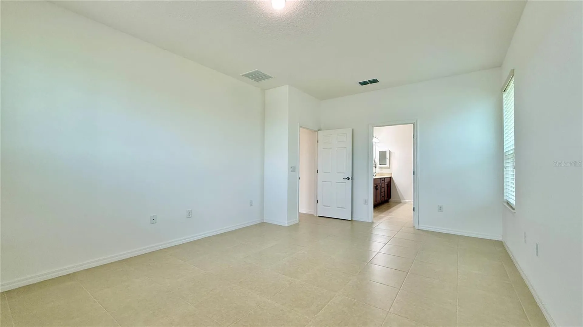 356 Bella Cortina Drive Kissimmee FL 34759
