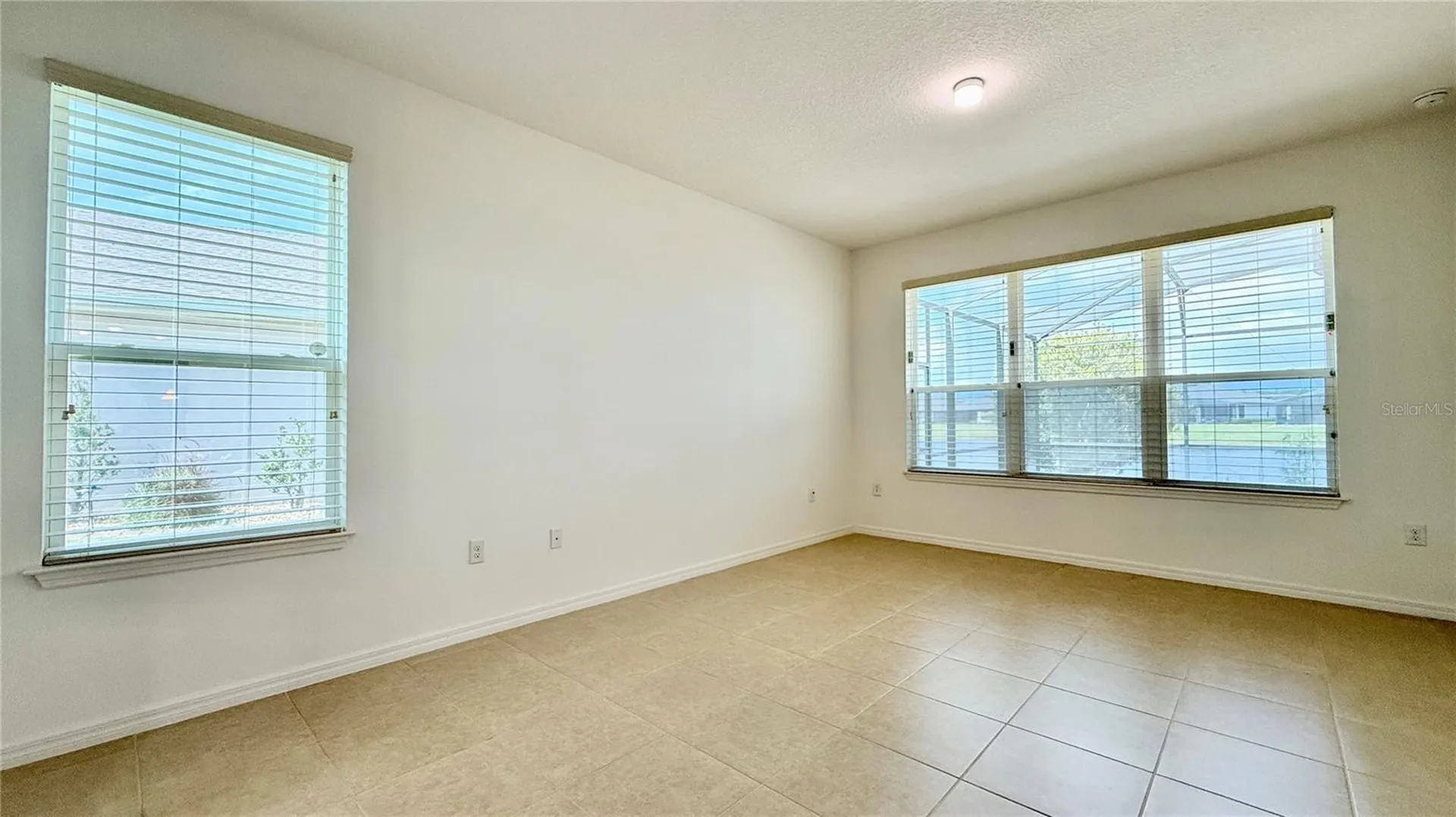 356 Bella Cortina Drive Kissimmee FL 34759