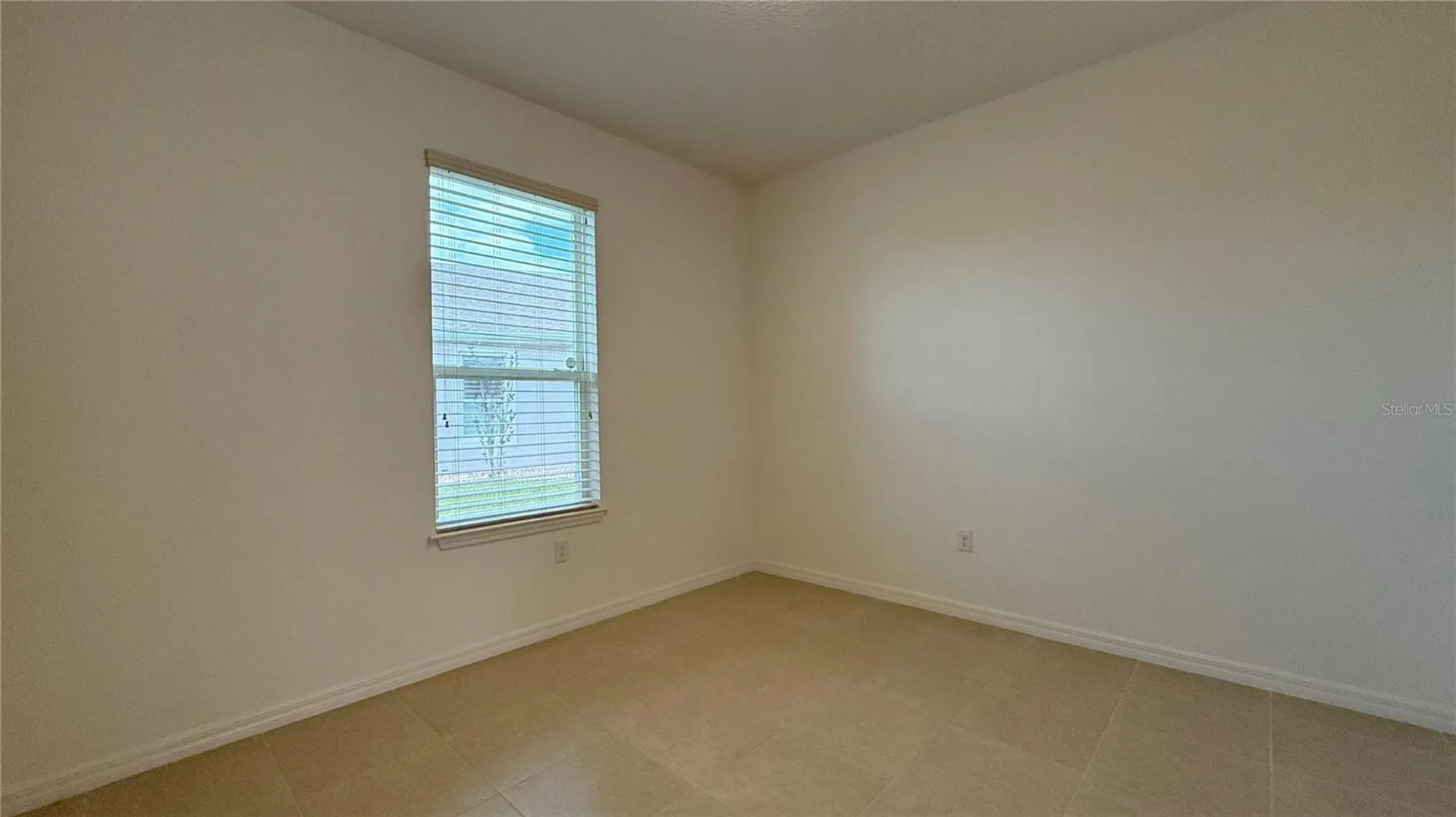 356 Bella Cortina Drive Kissimmee FL 34759