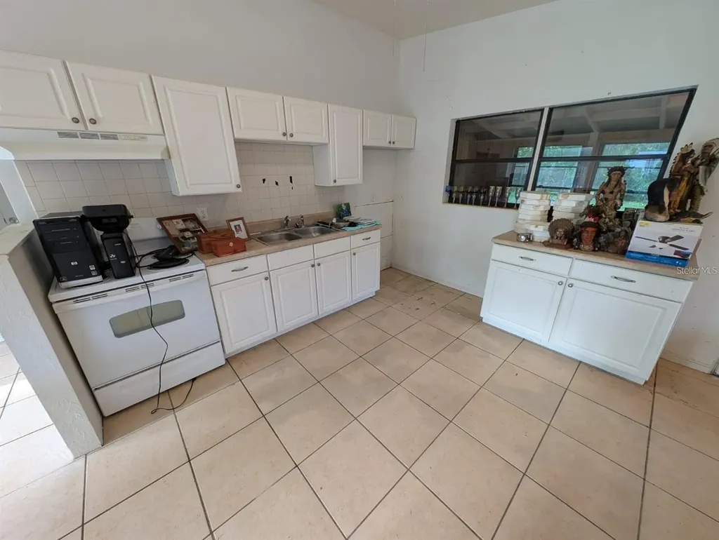 765 Greenway Place Daytona Beach FL 32114