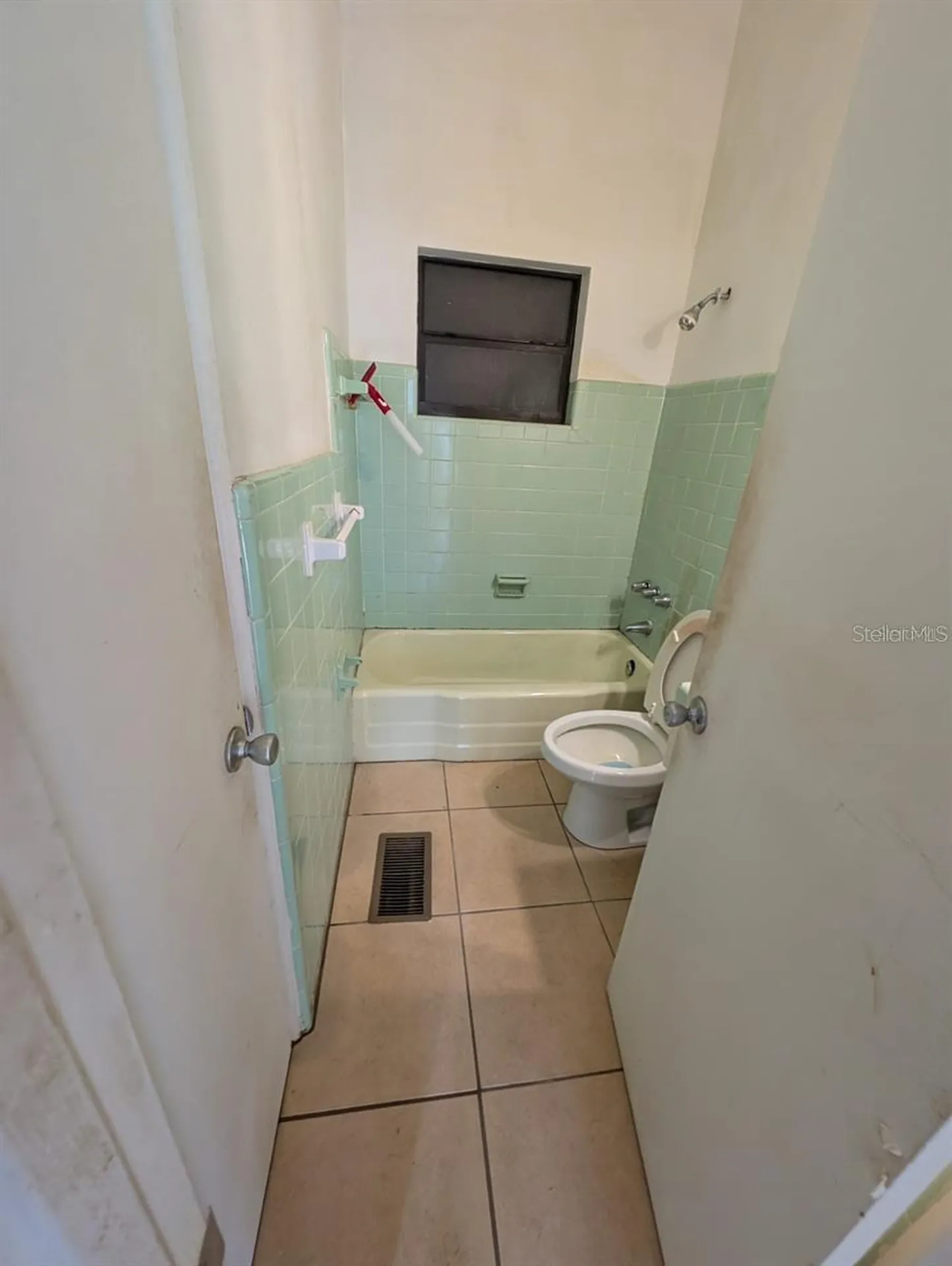 765 Greenway Place Daytona Beach FL 32114