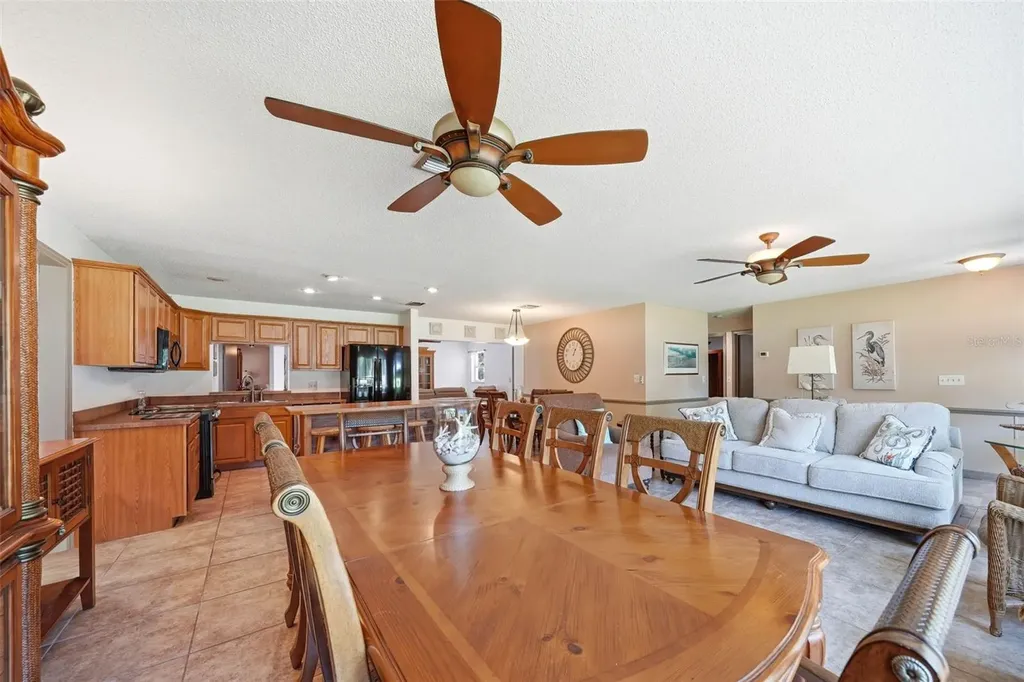37237 Grays Airport Road Lady Lake FL 32159