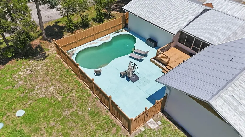 37237 Grays Airport Road Lady Lake FL 32159