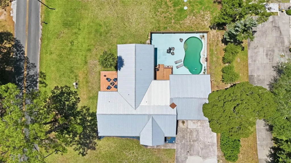 37237 Grays Airport Road Lady Lake FL 32159