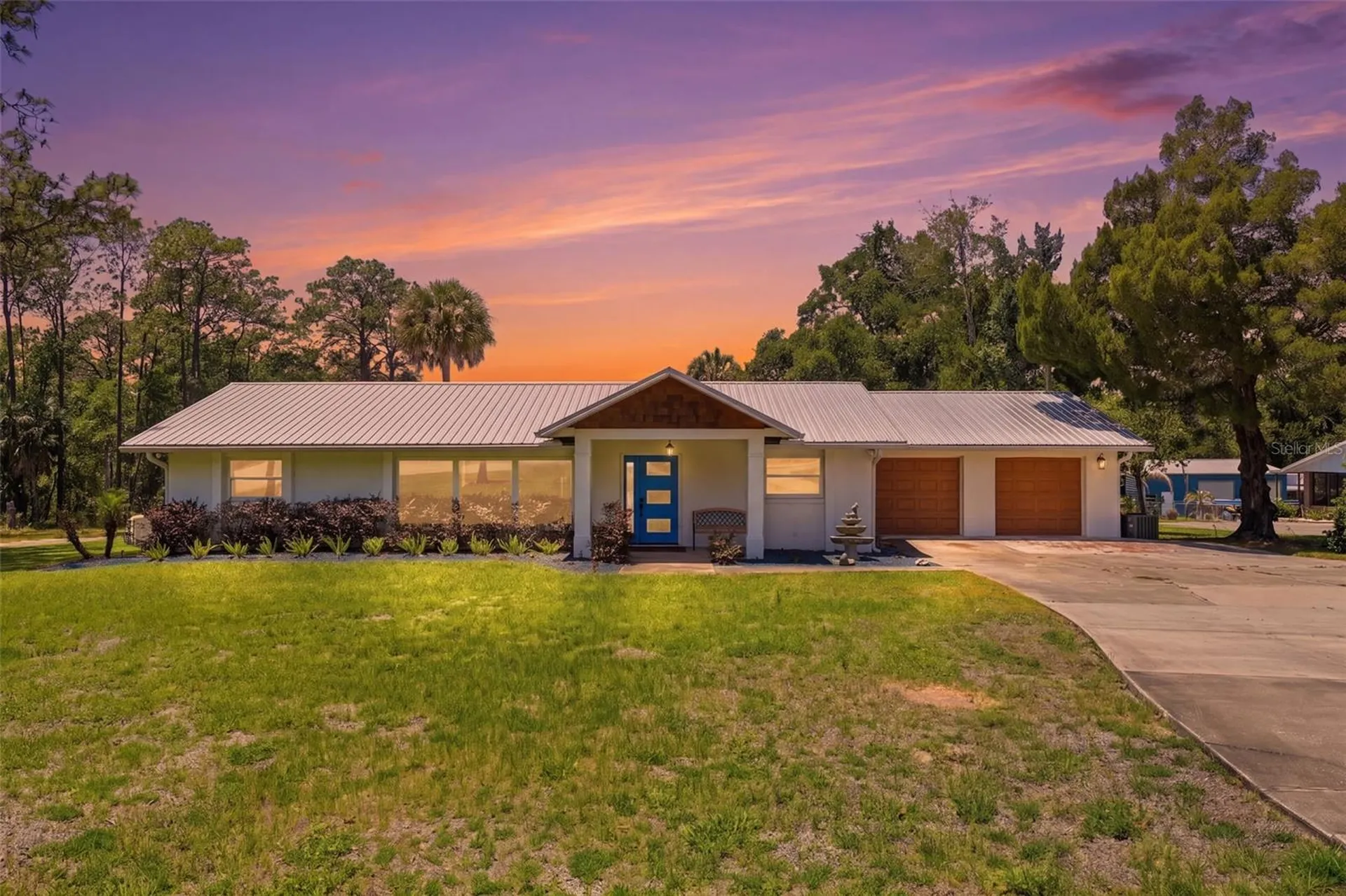37237 Grays Airport Road Lady Lake FL 32159