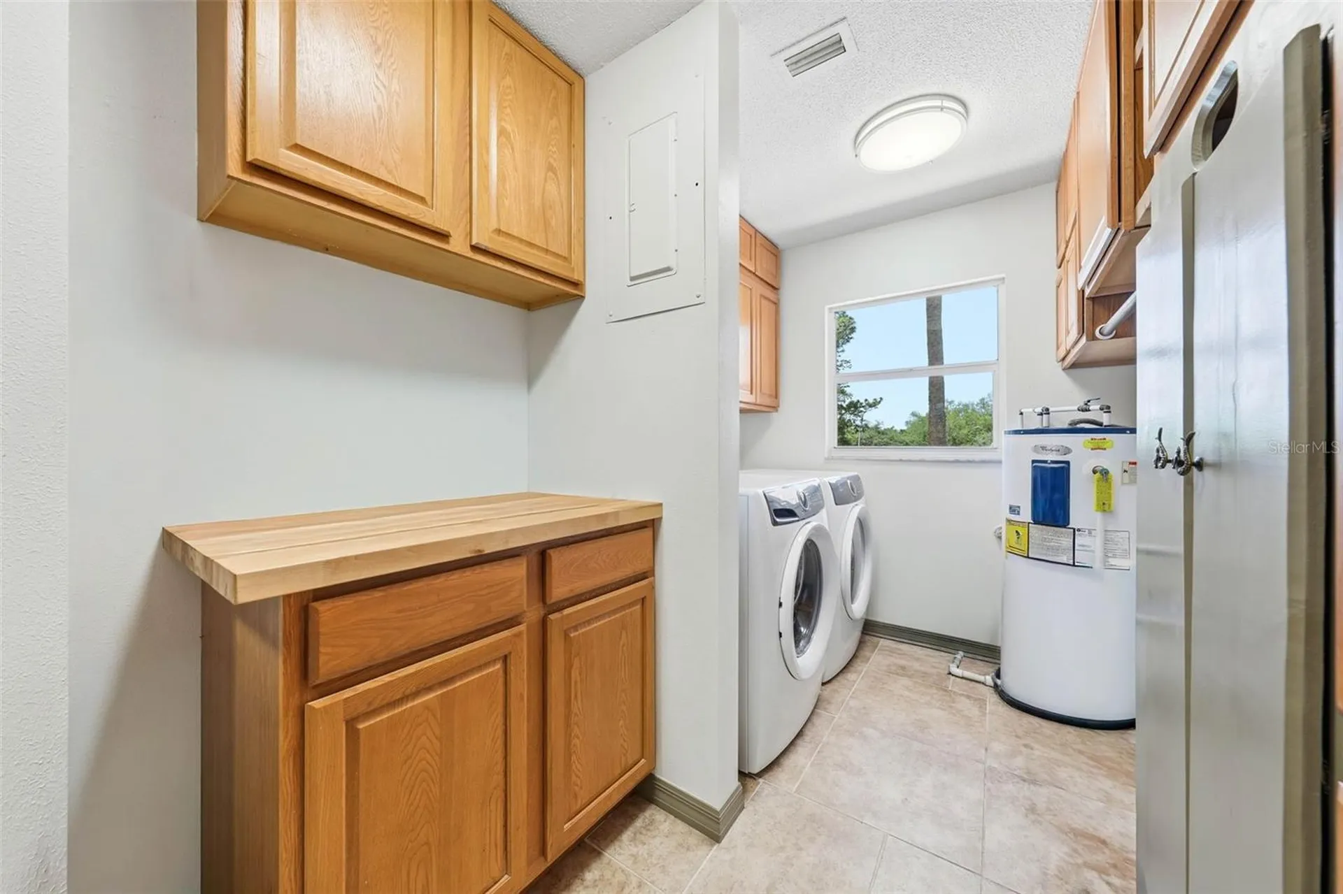 37237 Grays Airport Road Lady Lake FL 32159