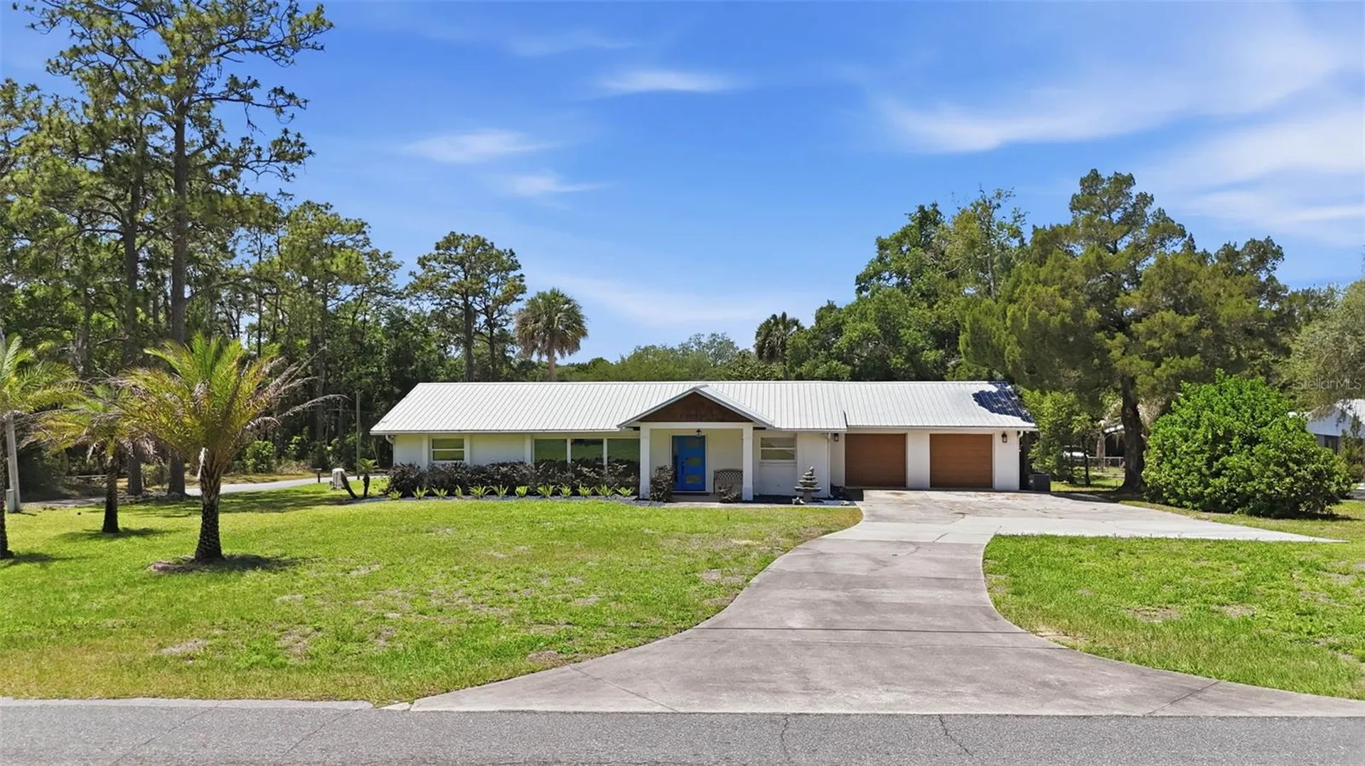 37237 Grays Airport Road Lady Lake FL 32159