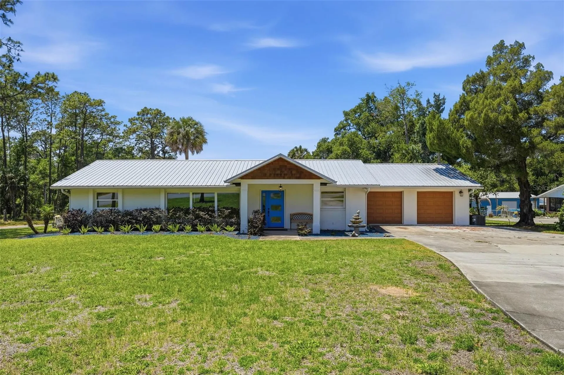 37237 Grays Airport Road Lady Lake FL 32159