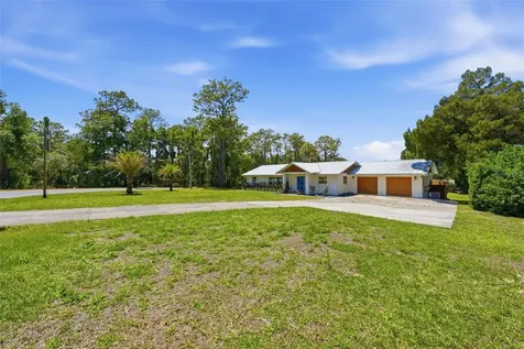37237 Grays Airport Road Lady Lake FL 32159