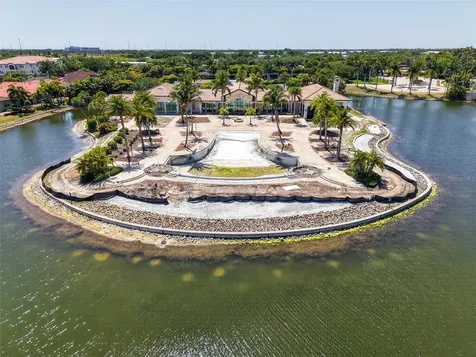156 Ventosa Place Nokomis FL 34275
