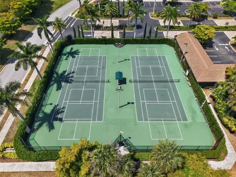 156 Ventosa Place Nokomis FL 34275