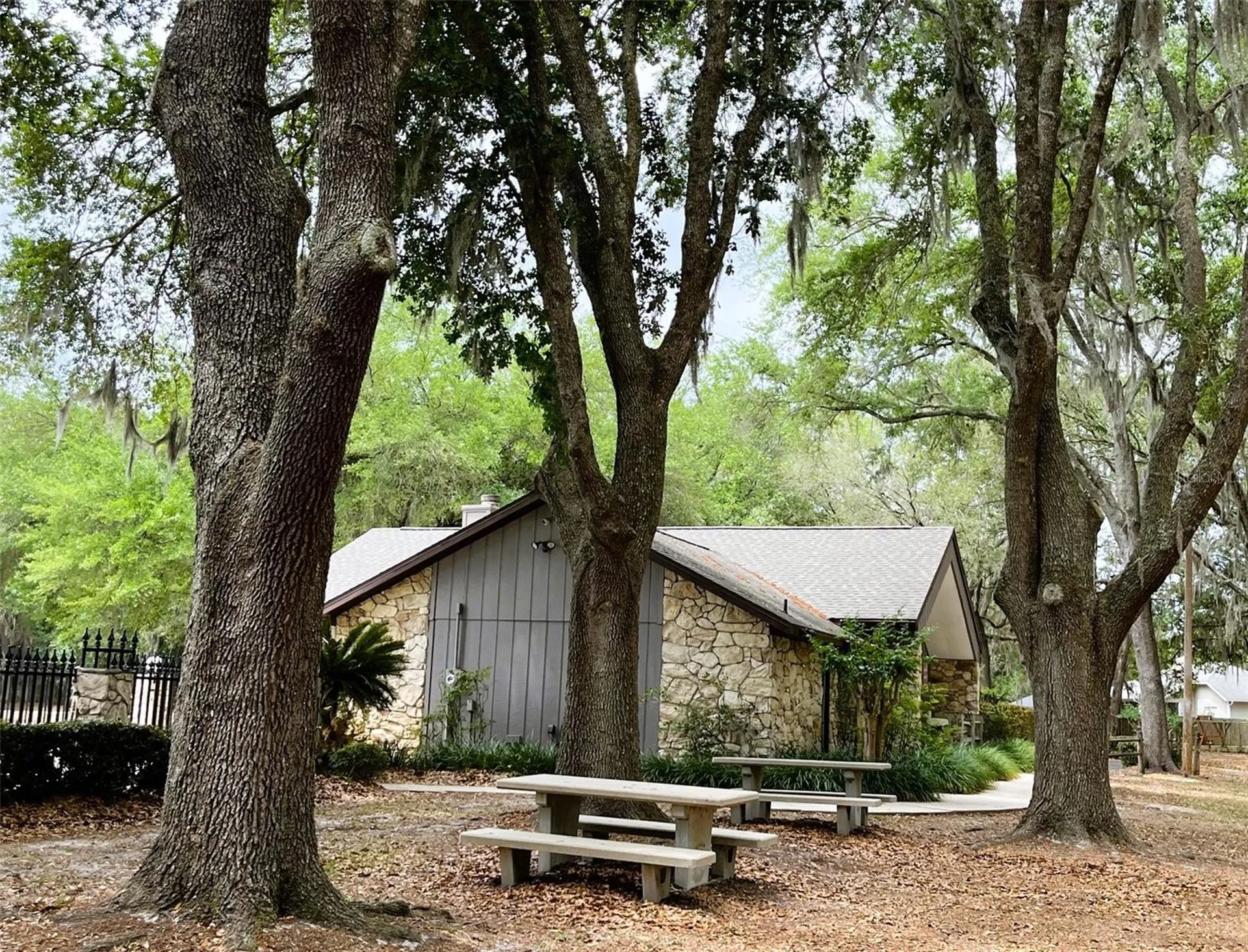 3725 NW 58th Place Gainesville FL 32653