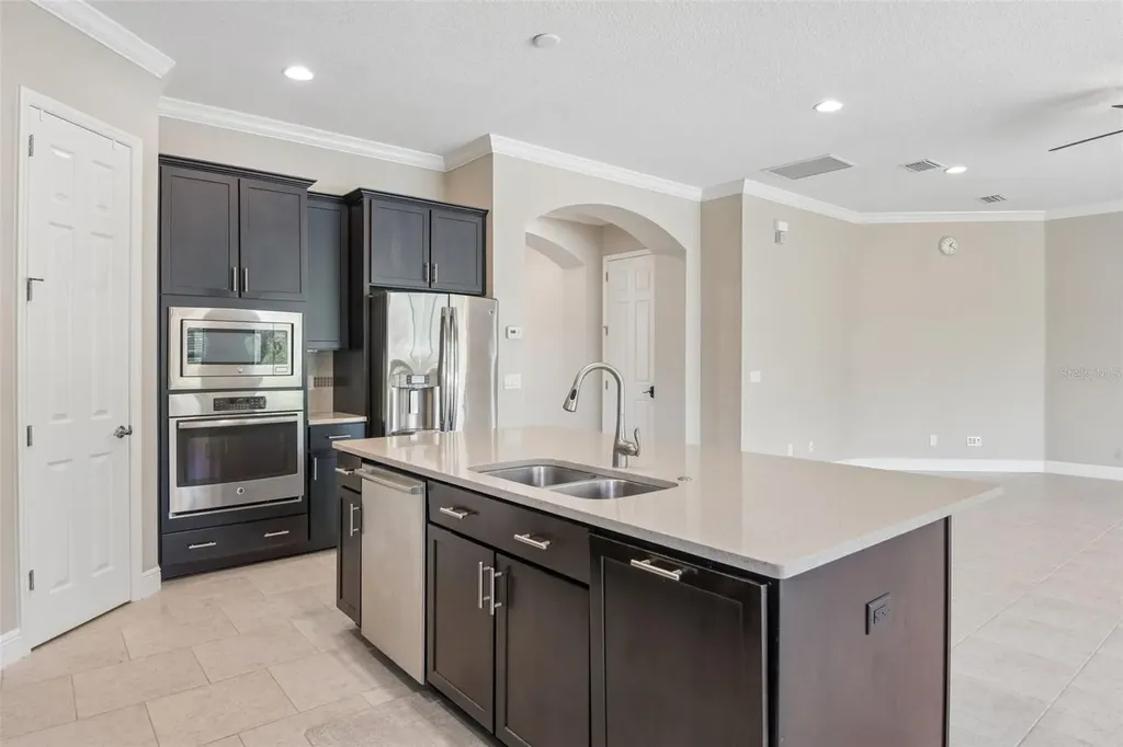 8355 Swiss Chard Circle Land O Lakes FL 34637