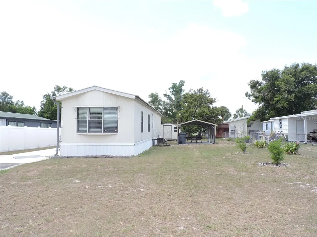 236 2nd Avenue N Lake Wales FL 33859