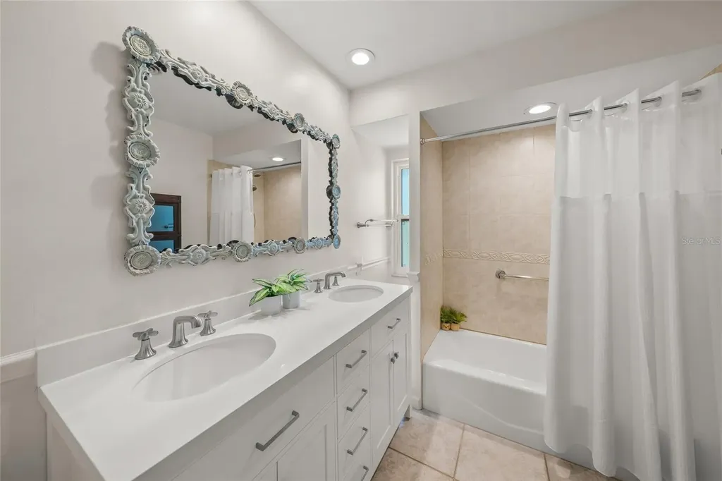 6727 Anchor Way Sarasota FL 34231