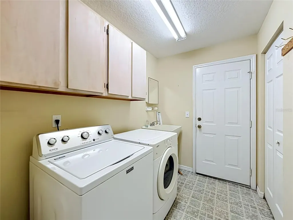4608 NW 30th Place Ocala FL 34482