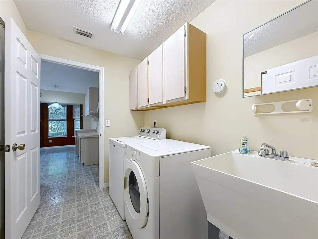 4608 NW 30th Place Ocala FL 34482