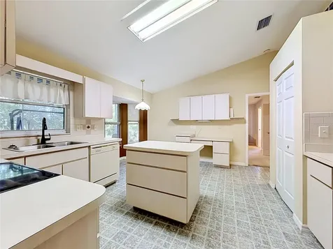 4608 NW 30th Place Ocala FL 34482