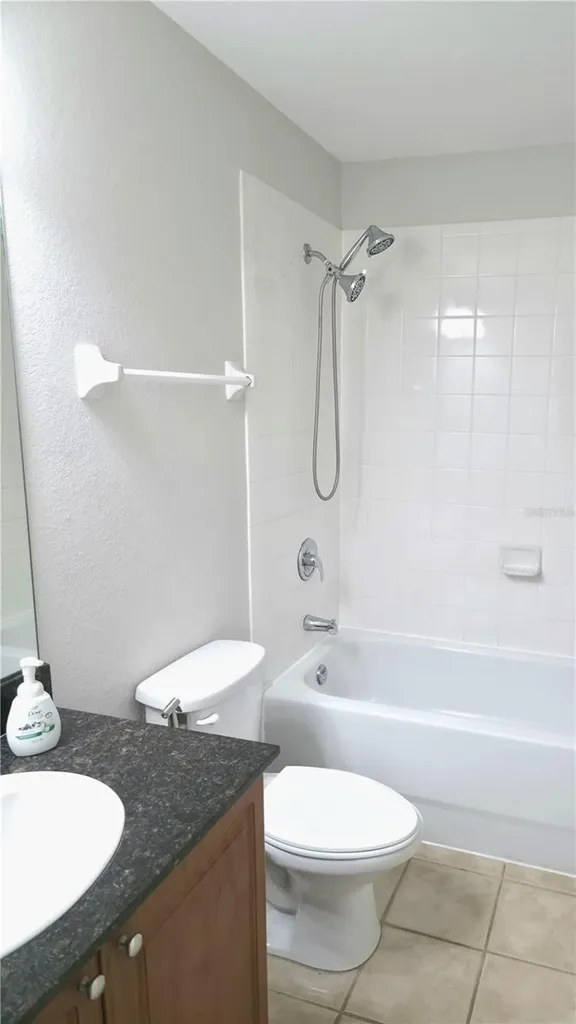8216 Downpatrick Court Tampa FL 33610